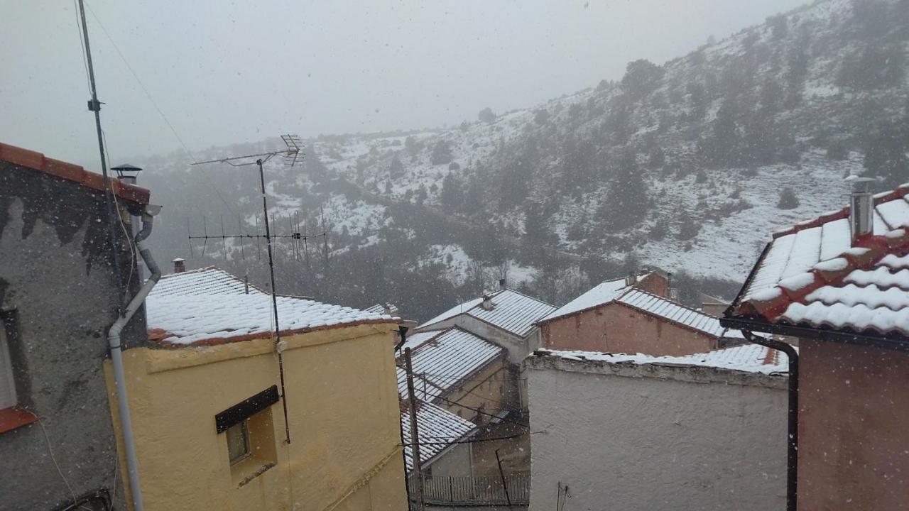 Hostal Los Ojos De Gabriel El Vallecillo Εξωτερικό φωτογραφία